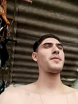 Snapshot of PhilipRich chatting on 12/01/25, 07:08 PhilipRich online show from 12/01/25, 07:08