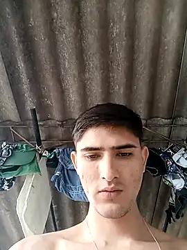 Snapshot of PhilipRich chatting on 12/15/25, 08:13 PhilipRich online show from 12/15/25, 08:13