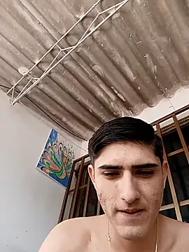 Snapshot of PhilipRich chatting on 01/14/26, 04:01 PhilipRich online show from 01/14/26, 04:01