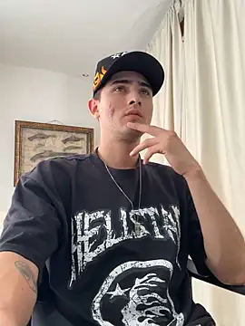 Snapshot of PhilipRich chatting on 03/30/26, 05:03 PhilipRich online show from 03/30/26, 05:03