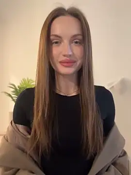 Snapshot of Molly_Muer chatting on 01/16/25, 06:14 Molly Muer online show from 01/16/25, 06:14