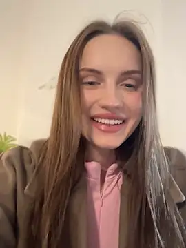 Snapshot of Molly_Muer chatting on 02/06/25, 09:22 Molly Muer online show from 02/06/25, 09:22