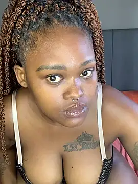 ThickPearlx23 online show from 03/07/26, 07:49