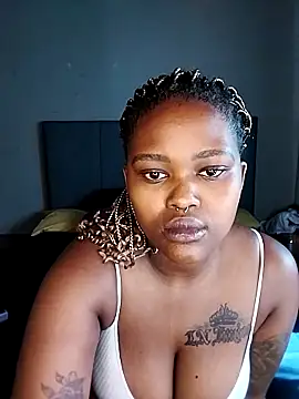 ThickPearlx23 online show from 04/20/26, 09:12