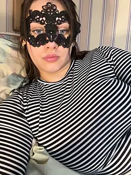 69Laura696 online show from 03/02/26, 01:07