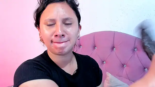 Mila nixon02 online show from 12/08/24, 01:03