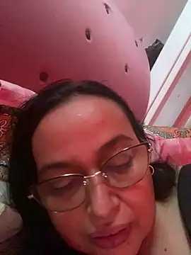 Gia Nahomi online show from 02/22/25, 03:14