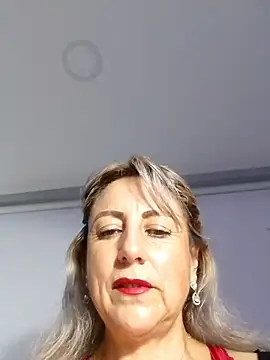 almaluna7 online show from 10/17/25, 12:36