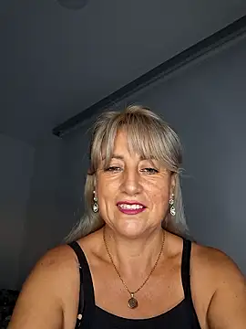 almaluna7 online show from 02/07/26, 11:52