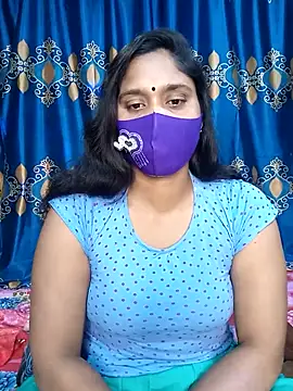 Snapshot of Hot_Maleka chatting on 02/12/25, 03:38 Hot Maleka online show from 02/12/25, 03:38