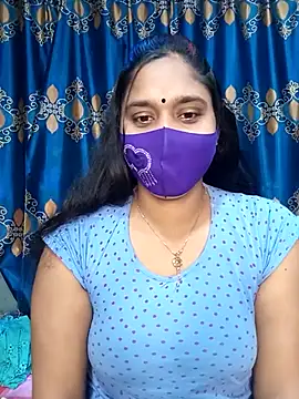 Snapshot of Hot_Maleka chatting on 02/20/25, 01:57 Hot Maleka online show from 02/20/25, 01:57