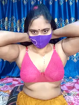 Snapshot of Hot_Maleka chatting on 02/22/25, 01:55 Hot Maleka online show from 02/22/25, 01:55