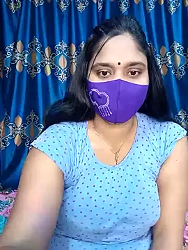 Snapshot of Hot_Maleka chatting on 02/23/25, 01:57 Hot Maleka online show from 02/23/25, 01:57