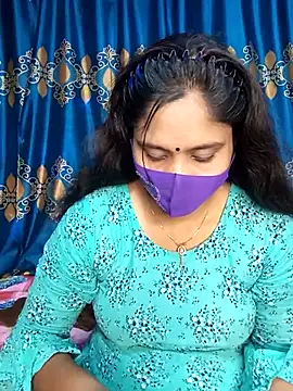 Snapshot of Hot_Maleka chatting on 02/27/25, 12:56 Hot Maleka online show from 02/27/25, 12:56
