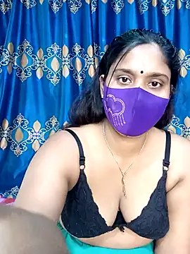 Snapshot of Hot_Maleka chatting on 03/02/25, 06:05 Hot Maleka online show from 03/02/25, 06:05