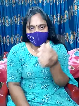 Snapshot of Hot_Maleka chatting on 03/16/25, 06:20 Hot Maleka online show from 03/16/25, 06:20