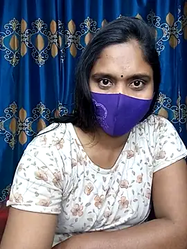 Snapshot of Hot_Maleka chatting on 03/22/25, 06:00 Hot Maleka online show from 03/22/25, 06:00
