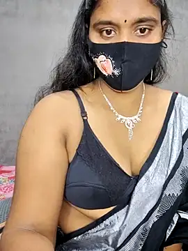 Snapshot of Hot_Maleka chatting on 09/16/25, 06:09 Hot Maleka online show from 09/16/25, 06:09