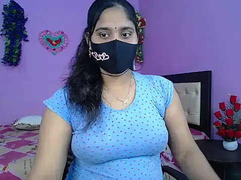 Hot Maleka online show from 03/07/26, 04:37