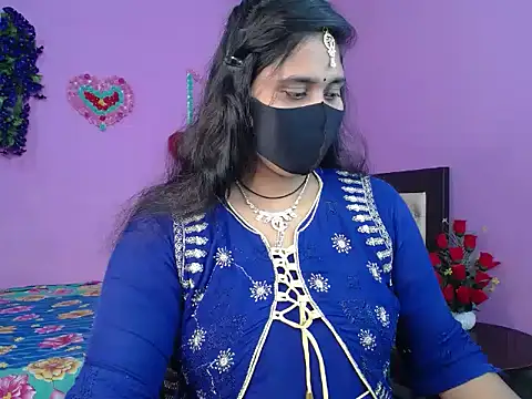 Hot Maleka online show from 03/25/26, 04:35