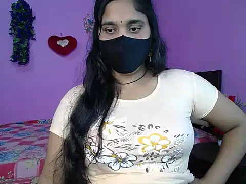 Hot Maleka online show from 04/19/26, 06:10