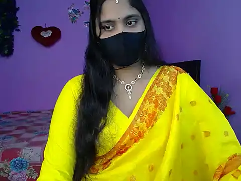 Hot Maleka online show from 05/05/26, 04:48
