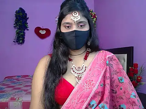 Hot Maleka online show from 05/18/26, 04:46