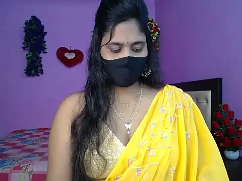 Hot Maleka online show from 05/26/26, 04:58