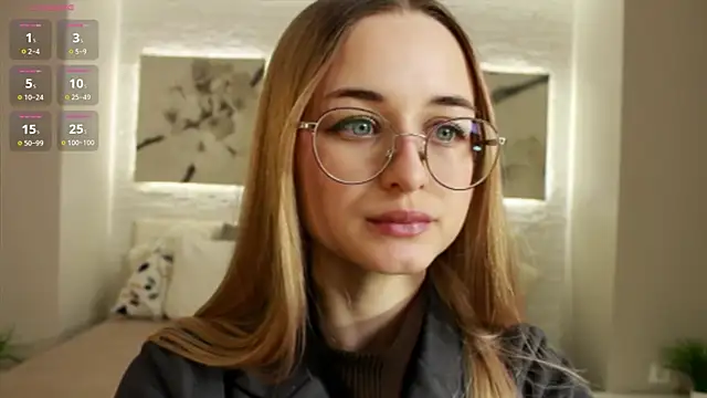 Tiffanyhunt online show from 03/07/25, 02:45