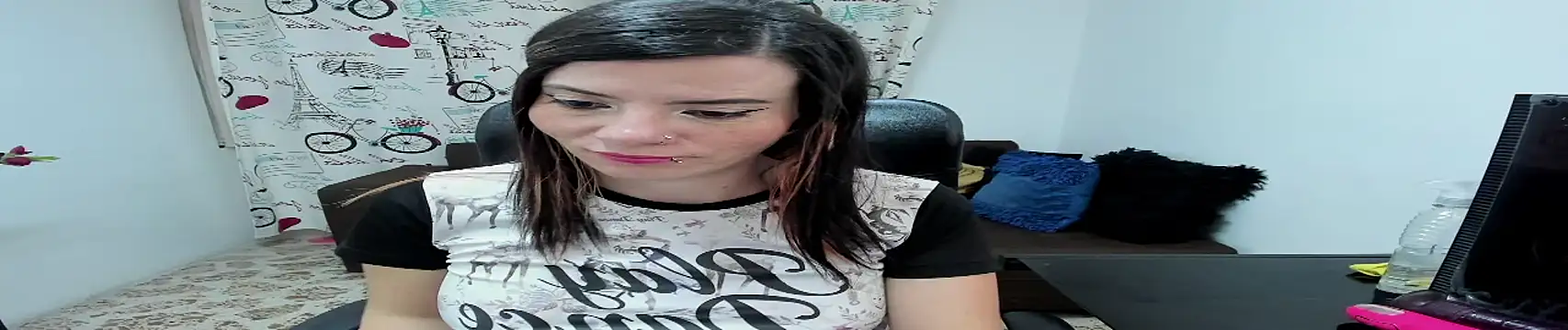 DanaaRey online show from 11/06/25, 04:41