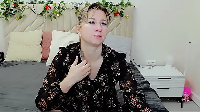 Incredible Ariela online show from 09/29/25, 06:18