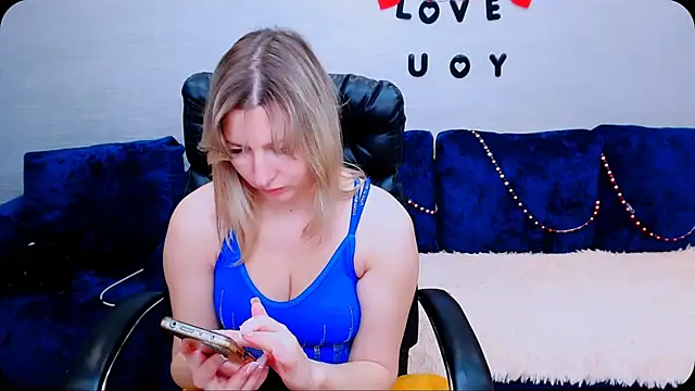 Incredible Ariela online show from 10/09/25, 11:08