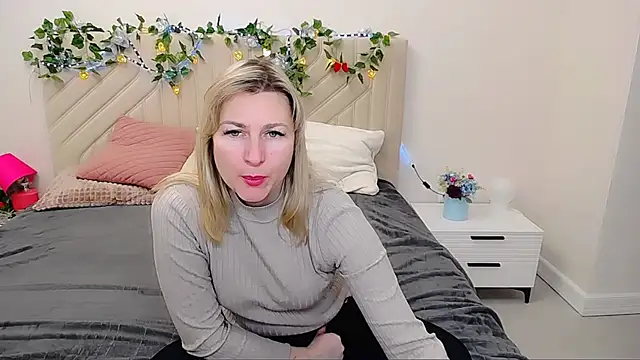 Incredible Ariela online show from 12/17/25, 01:39