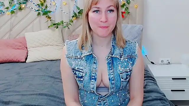 Incredible Ariela online show from 03/24/26, 05:29