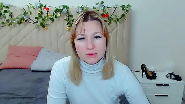 Snapshot of Incredible_Ariela chatting on 04/28/26, 06:51 Incredible Ariela online show from 04/28/26, 06:51