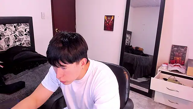 Snapshot of setsuna10 chatting on 03/20/25, 08:40 setsuna10 online show from 03/20/25, 08:40