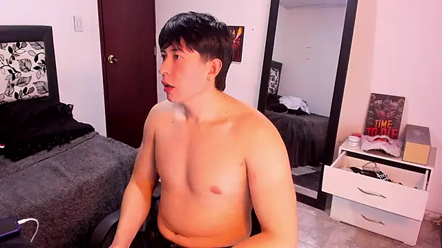 Snapshot of setsuna10 chatting on 03/21/25, 12:07 setsuna10 online show from 03/21/25, 12:07