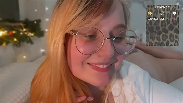 Snapshot of JacyWinslat chatting on 02/06/25, 07:29 JacyWinslat online show from 02/06/25, 07:29