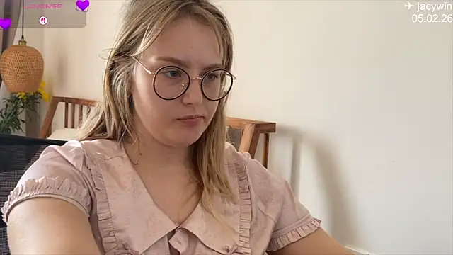 JacyWinslat online show from 02/06/26, 06:40