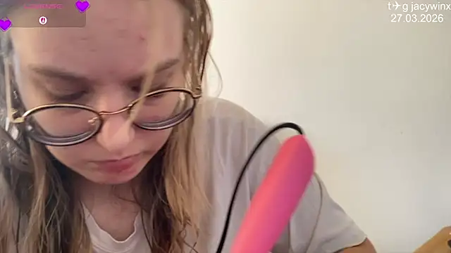 JacyWinslat online show from 03/27/26, 10:04