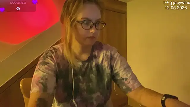 JacyWinslat online show from 05/12/26, 05:54