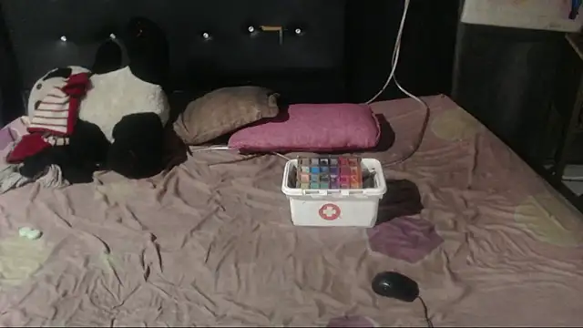 DOMINANTE KLOE  online show from 12/22/24, 11:20