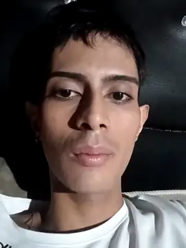 DOMINANTE KLOE  online show from 03/05/25, 01:31