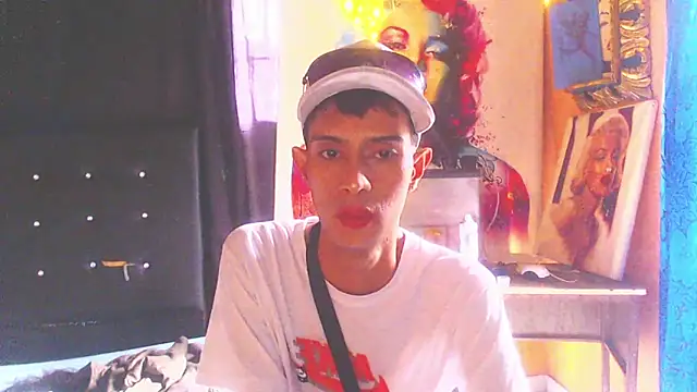 DOMINANTE KLOE  online show from 03/15/25, 12:34