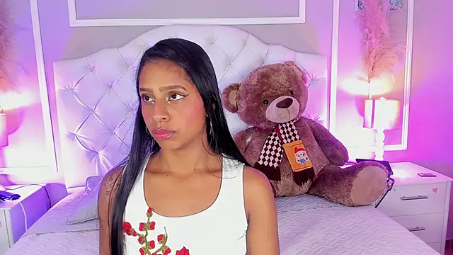 evelyn evony online show from 12/11/24, 03:35