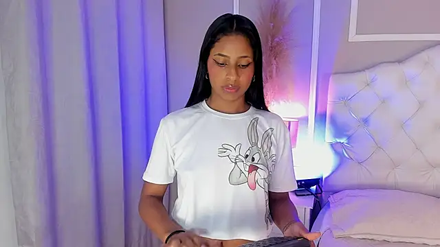 evelyn evony online show from 12/24/24, 06:22