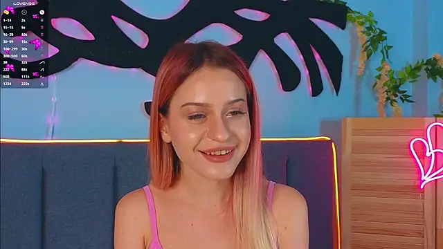 AlinaWalters online show from 09/21/25, 08:21