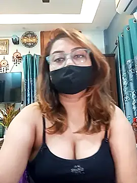 Cute-mona online show from 12/02/25, 10:20