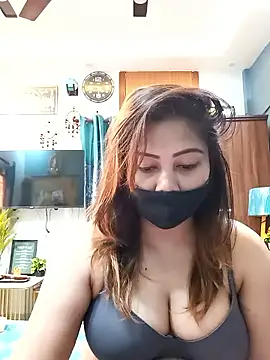 Cute-mona online show from 02/14/26, 10:56