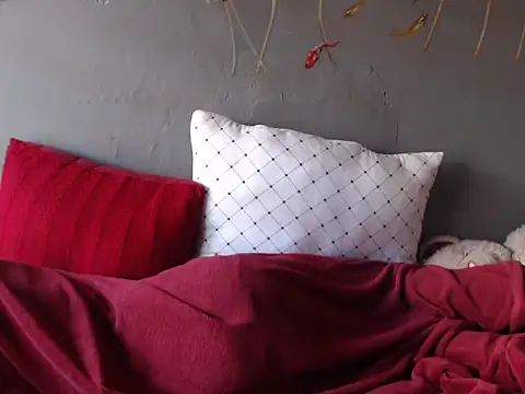 cupidlips online show from 01/18/25, 08:31